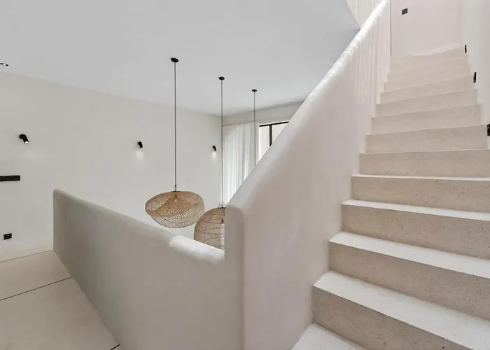 Villa Lou - Modern With Garden And Pool Uluwatu