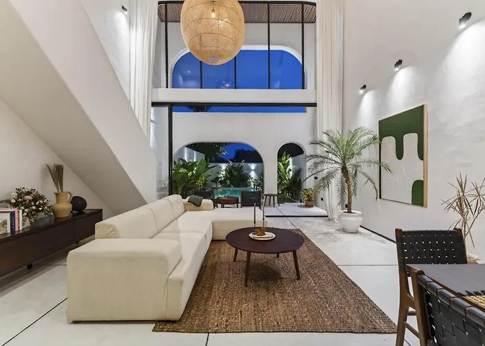 Lou - Modern With Garden And Pool Uluwatu